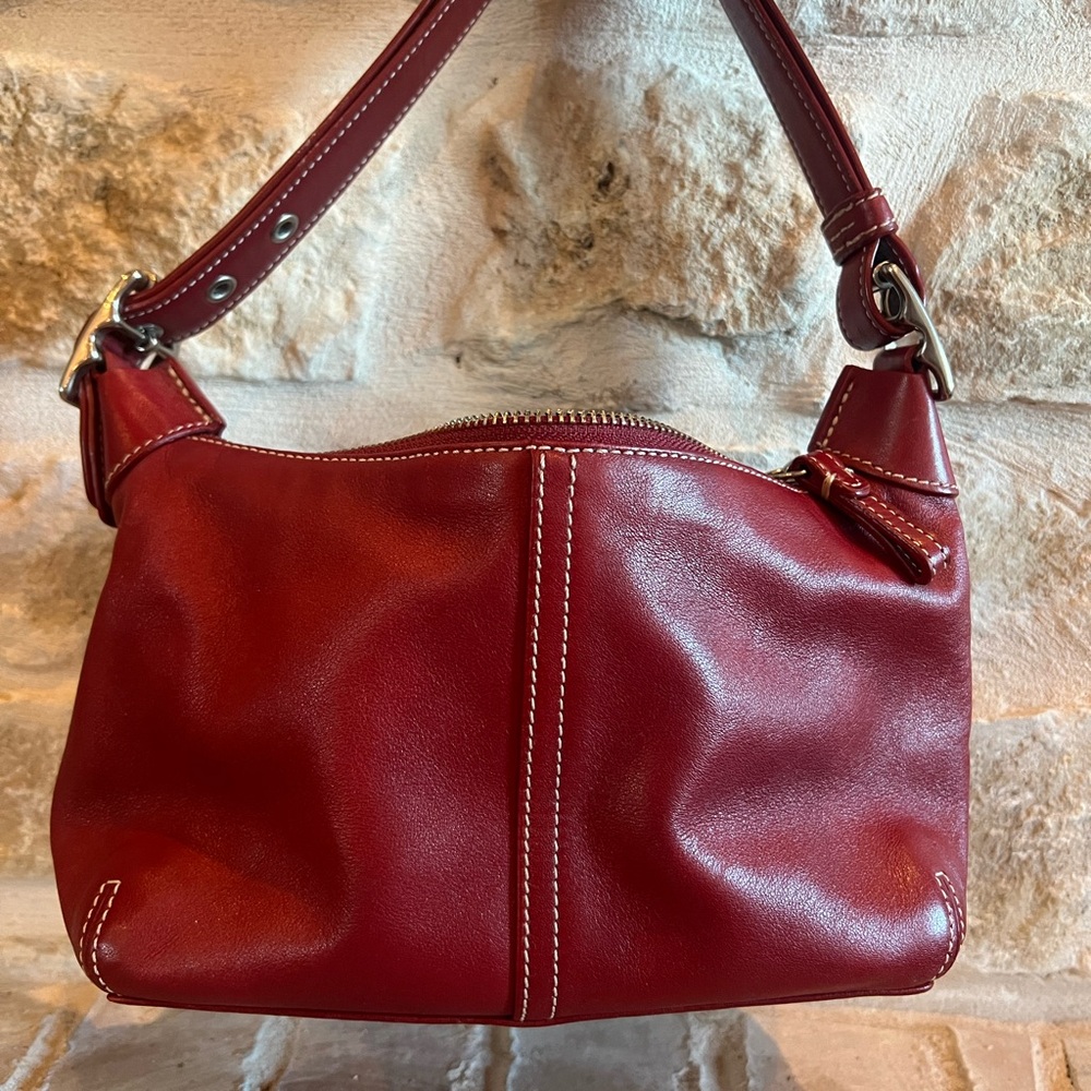 Coach Red Leather Demi Small Shoulder Handbag Purse 9564 Zip Leather Hobo